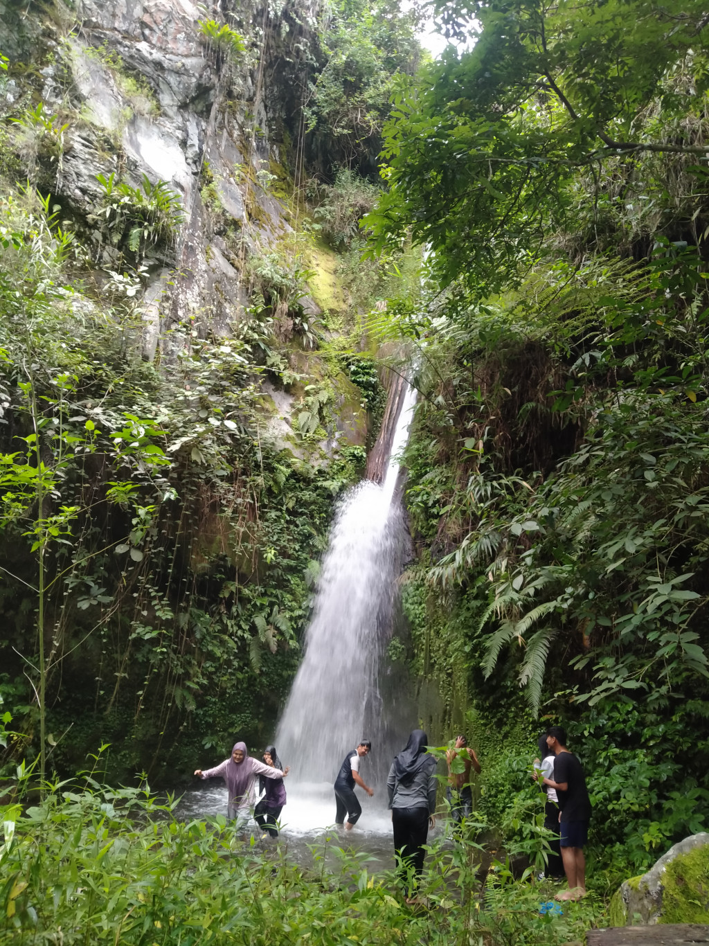 Pemandangan Wisata Air Terjun